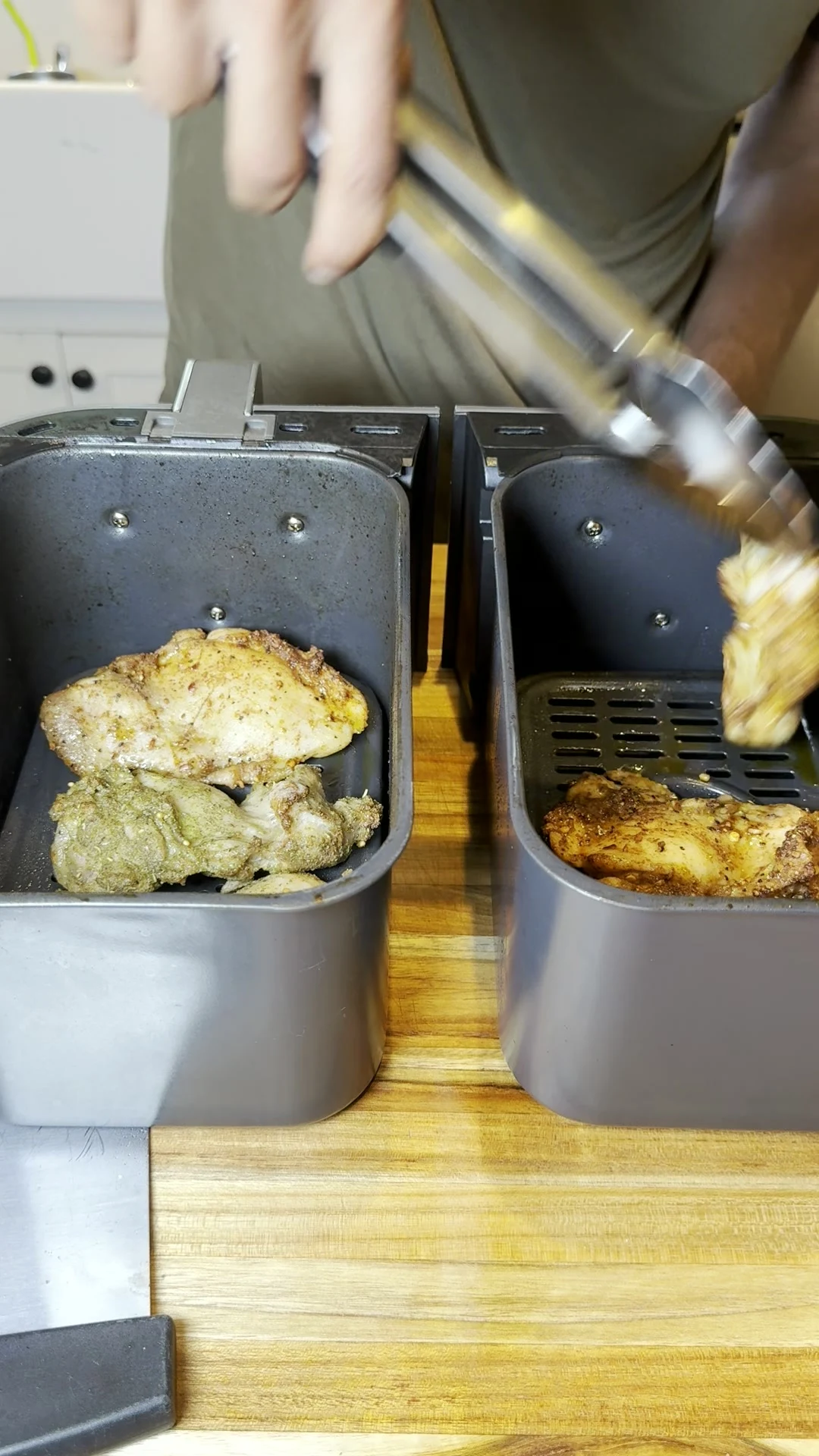 Step photo: flip chicken