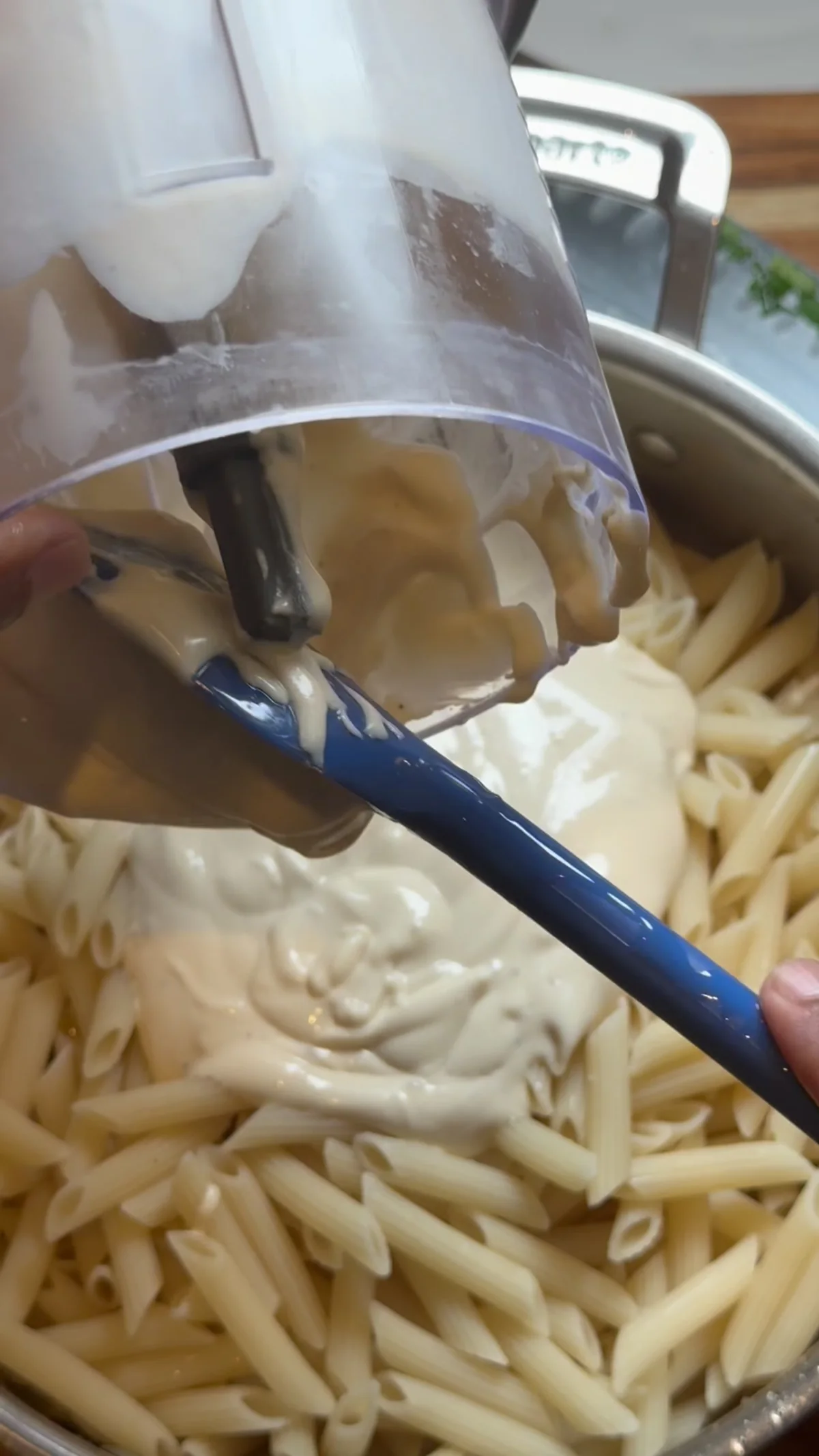 Step photo: sauce the pasta