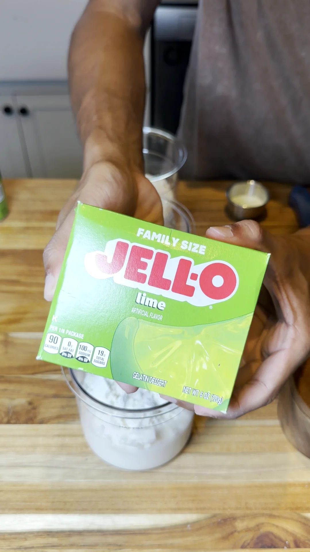 Step photo: lime gelatin mix