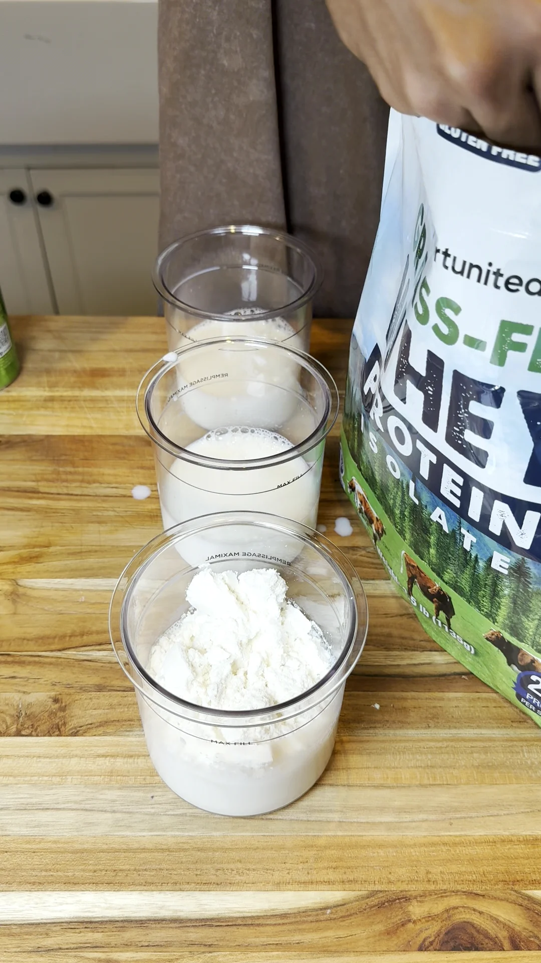 Step photo: whey isolate